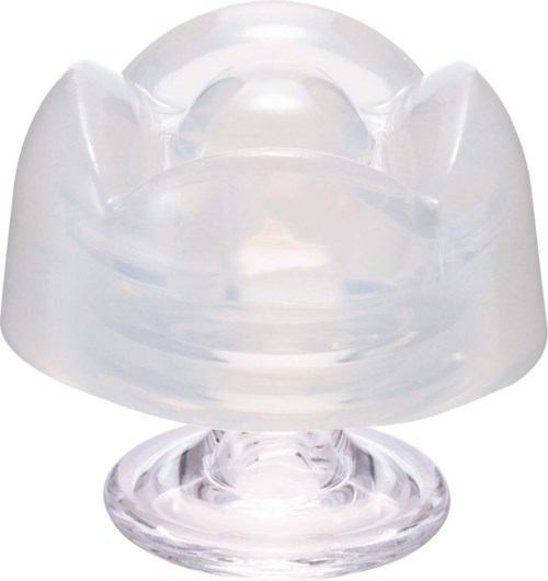 Eine transparente Schnullerkappe mit rundem Griff und gebogenem Sauger.