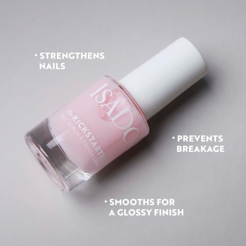 Roze nagellakfles met tekst over het versterken van nagels, voorkomen van breuk en glad maken voor een glanzende finish.