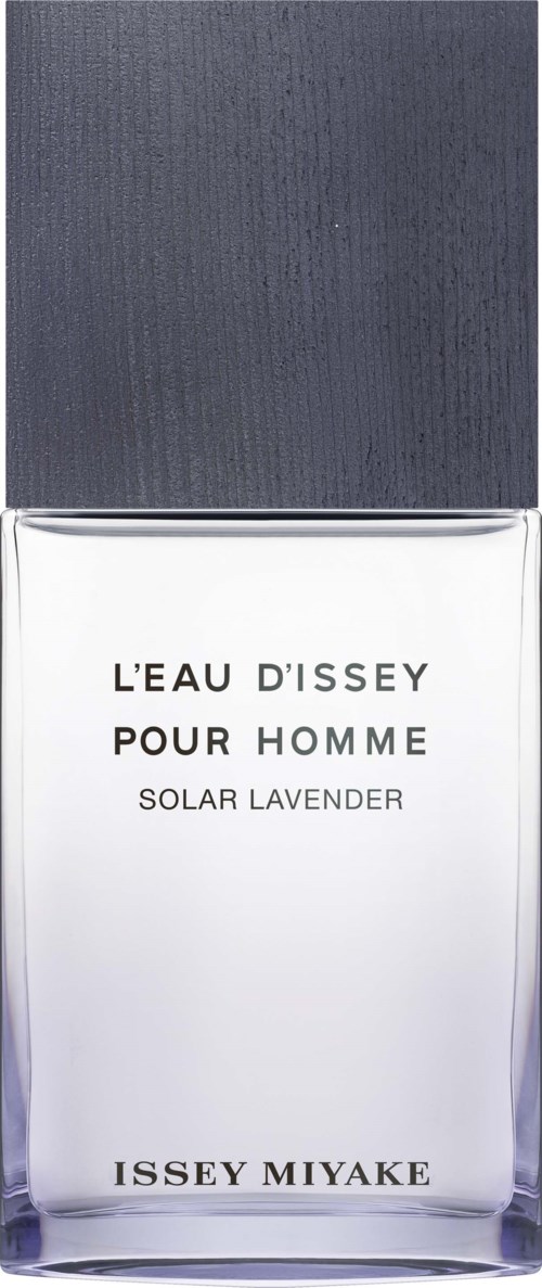 Een parfumfles met label 'L'eau d'Issey Pour Homme' en 'Solar Lavender' geur door Issey Miyake.