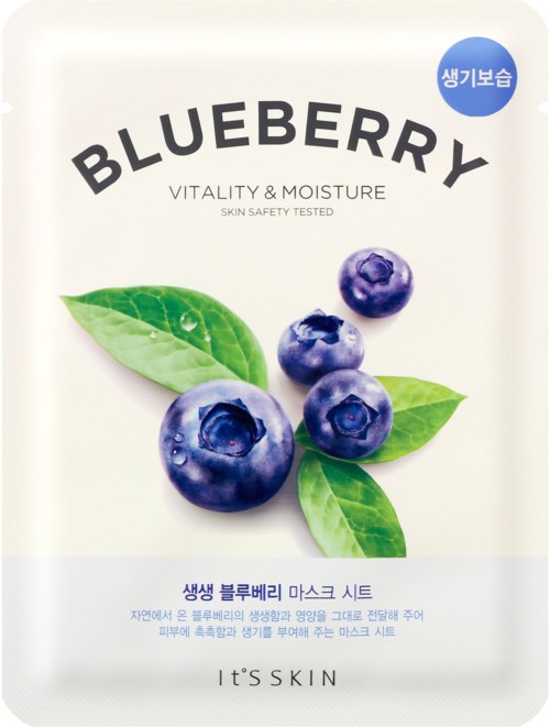 Blaubeermaske mit grünen Blättern, fördert Vitalität und Feuchtigkeit, hautgesundheit getestet.