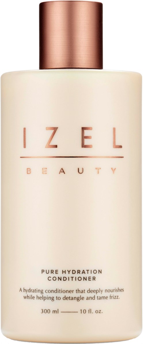 Een witte fles met een rosegouddop, gemarkeerd 'IZEL BEAUTY', met een hydraterende conditioner voor huid of haar.