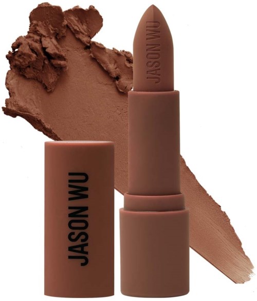 Ett läppstift i brunt med märket 'JASON WU' och en smet av samma färg bakom.