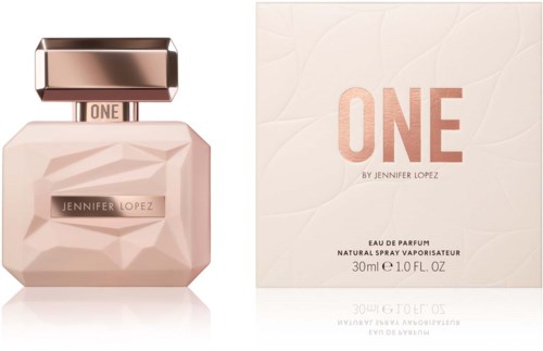 Een parfumfles en doos met het label 'ONE' en een roze, geometrisch ontwerp. De doos heeft tekst over geurdetail.