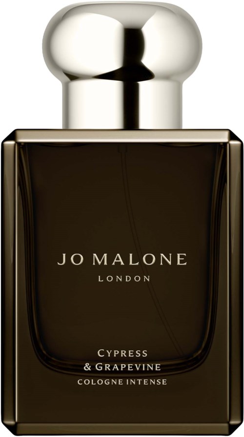 Tumma parfumapullo hopeisella kannella, merkiltä Jo Malone London, Cypress & Grapevine, Cologne Intense.