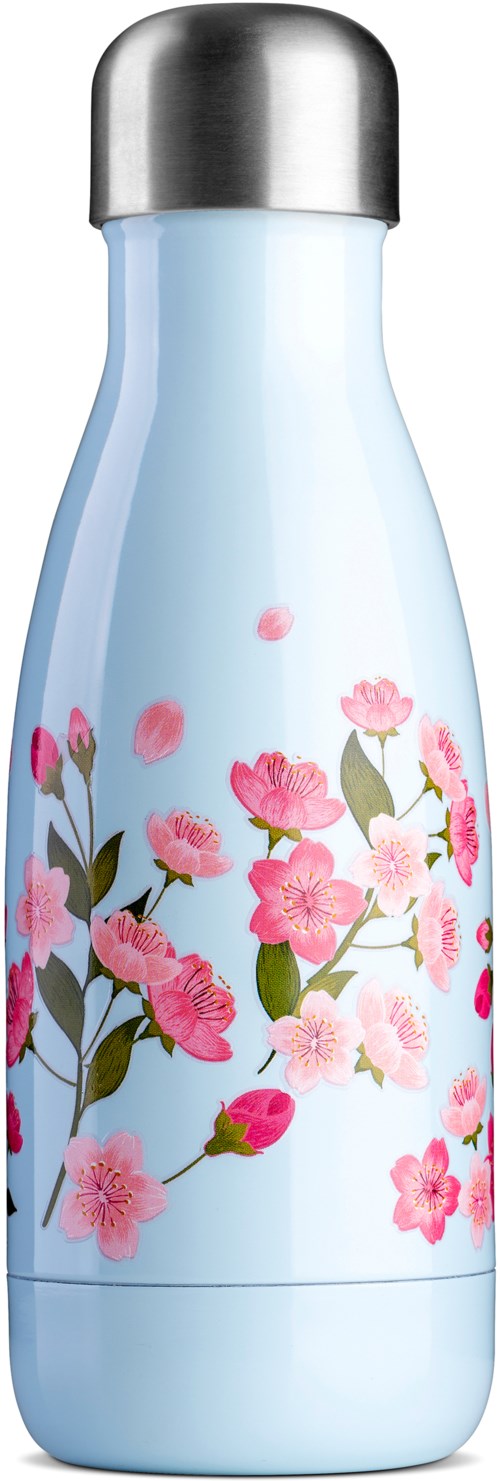 Eine blaue Wasserflasche mit rosa Blumen und grünen Blättern, silberner Deckel, einfache und ansprechende Gestaltung.