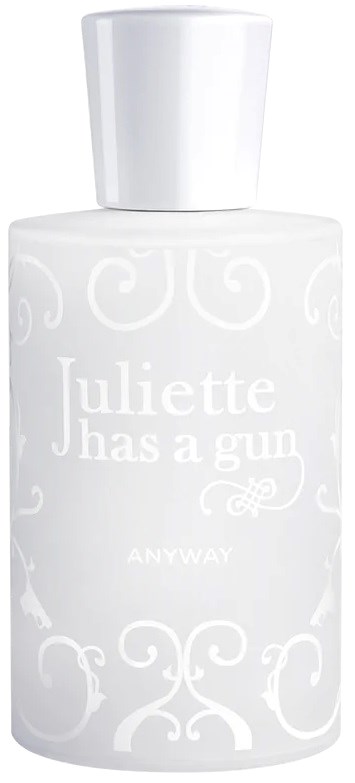 Een witte fles met dop, versierd met krullende lijnen en tekst die zegt "Juliette has a gun ANYWAY."