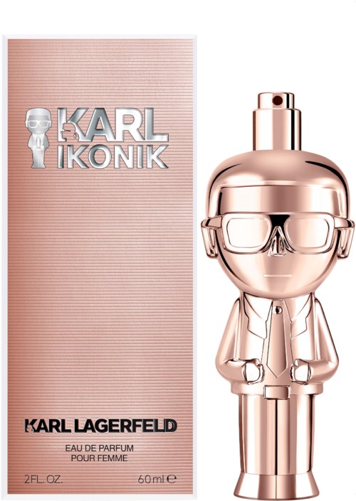 Ein Parfümflasche in Form eines Comiccharakters mit Brille, neben einer rosa Schachtel mit Text. Das Parfum ist von Karl Lagerfeld.