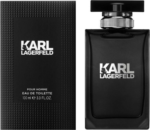 Eine schwarze Parfüfflasche und eine Schachtel mit weißen Texten, Titel Karl Lagerfeld. Die Box sagt, dass es für Männer ist, 100 ml.