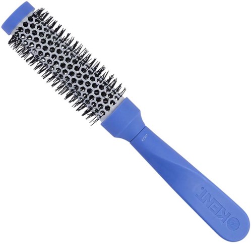 Eine runde Bürste mit blauem Griff und Metallborsten, verwendet zum Stylen von Haaren.