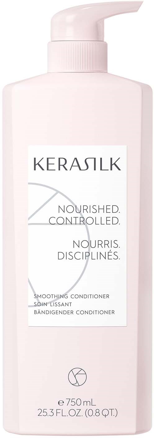 Eine weiße Flasche mit Pumpaufsatz, beschriftet 'KERASTASE Nourished. Controlled.' und Anweisungen für Conditioner.