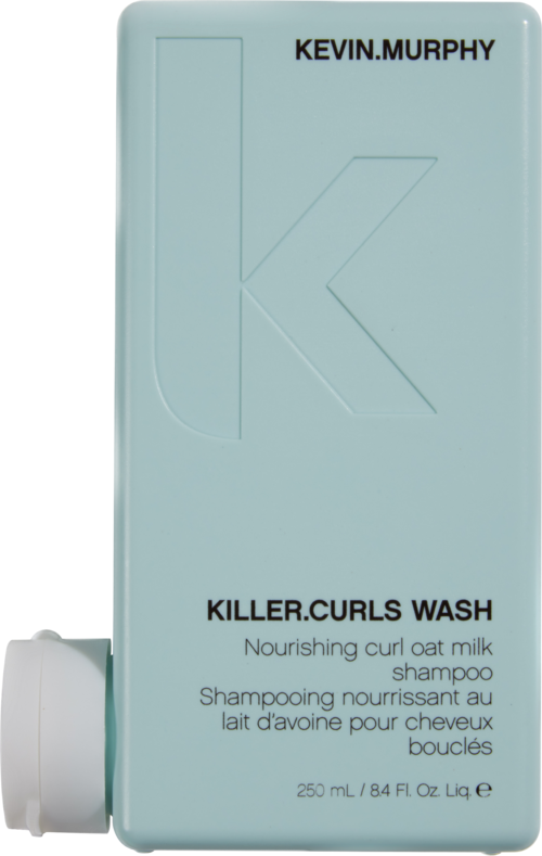 Eine hellblaue Shampoo-Flasche von Kevin Murphy mit weißem Deckel. Beschriftet "Killer Curls Wash" für nährendes lockiges Haar.