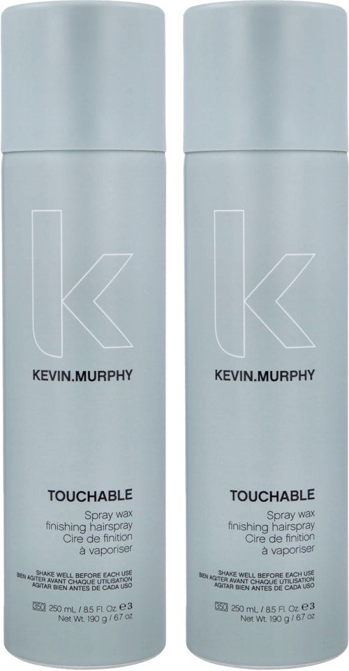 Zwei hellblaue Spraydosen mit schwarzen Text und einem großen 'K'. Es sind Kevin Murphy Touchable Finish-Sprühwachs.