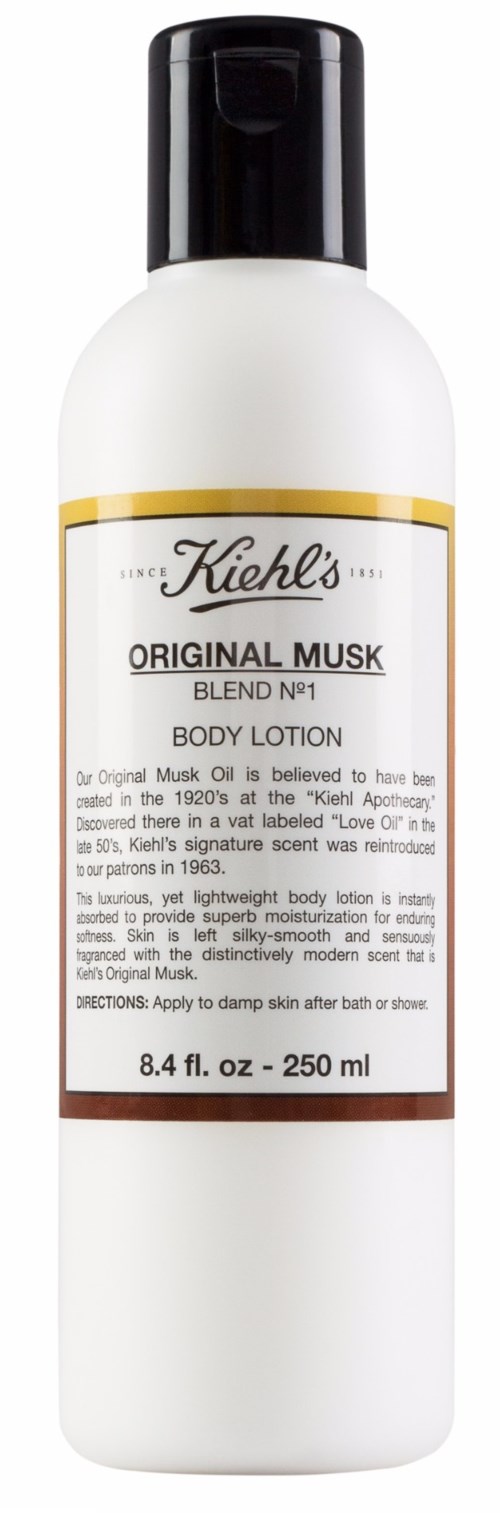 Weiße Körperlotionflasche mit schwarzem Deckel, goldener Linie und Produktetikett mit 'Kiehl's' und 'Original Musk.'
