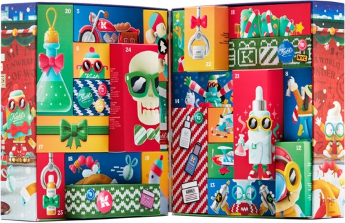 En fargerik julekalender med forskjellige luker og nummer, dekorert med gaver og snøflak.