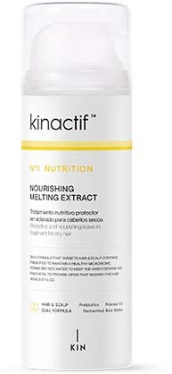 Een witte fles met Kinactive voedend smeltend extract voor haarverzorging met zwarte en gele labels.