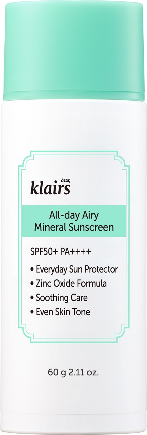 Een witte fles met groene dop, label toont zonnebrandcrème met SPF50+ en PA++++, genaamd Dear Klairs.