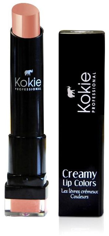 Läppstift i svart rör och glansigt förpackning, märkt 'Kokie Professional' och 'Creamy Lip Colors' i vitt.