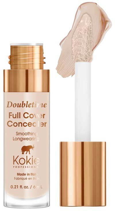 Cosmetica flacon met pomp, gelabeld 'Doubletine Full Cover Concealer', met beige vloeistof voor make-up.