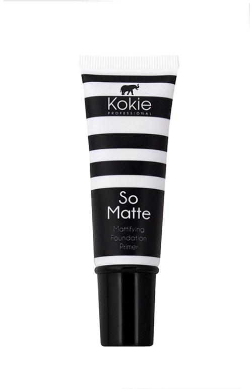 Een zwart-witte gestreepte tube met 'Kokie So Matte' foundation primer, rechtopstaand.