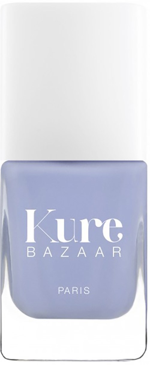 Ein lavendelfarbener Nagellackflasche mit weißem Deckel, gekennzeichnet "Kure BAZAAR PARIS."