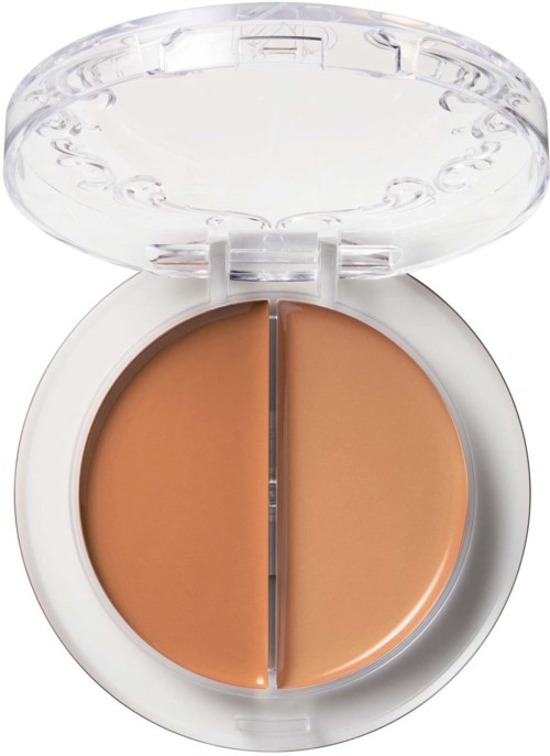 En rund makeup-kompakt med två bruna nyanser inuti, täckt av en klar, fällbar plastlock.