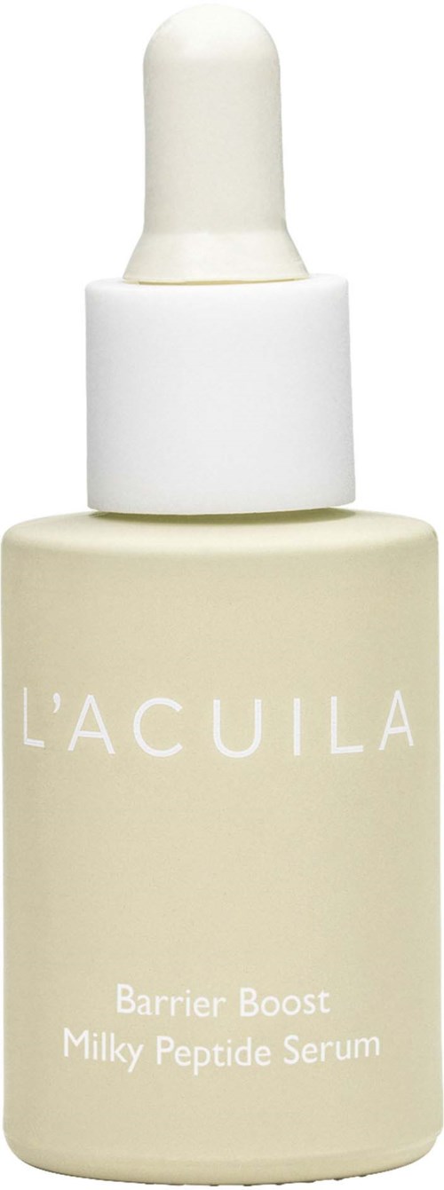 Een beige fles met een witte druppelkap, gelabeld 'L'ACULA' en 'Barrier Boost Milky Peptide Serum'.