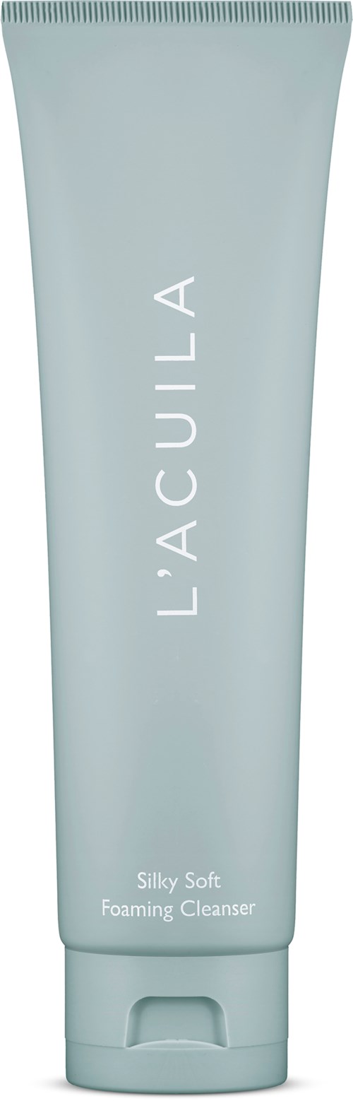 Een lichtblauwe tube met La Roche-Posay Silky Soft schuimende reiniger.