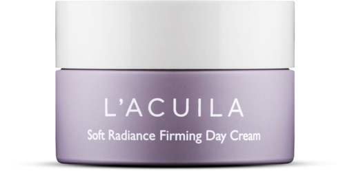Een pot gezichtscrème met witte deksel en lavendelkleurige body, gelabeld "L'ACULA Soft Radiance Firming Day Cream."