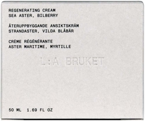 Text auf einer Kosmetikschachtel mit Meeresstern, Heidelbeere, Strandhaustier und violette Heidelbeere, Volumenangaben.
