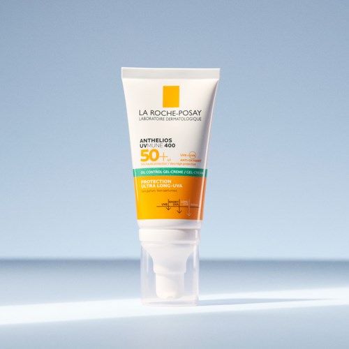 Een tube La Roche-Posay Anthelios zonnebrandcrème met SPF 50+ staat rechtop op een oppervlak.