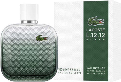 Een Lacoste L.12.12 Blanc Eau Intense parfumfles met zilveren dop, groene en witte doos, en krokodillenlogo.