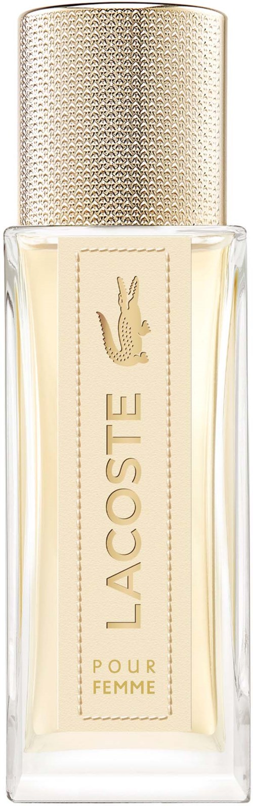 Een parfumfles met een gouden dop en een label met Lacoste Pour Femme, inclusief de krokodillalogo.