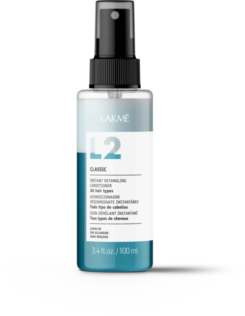 Een fles van 100 ml Lakme L12 Classic snelontwardende conditioner met spraydop.