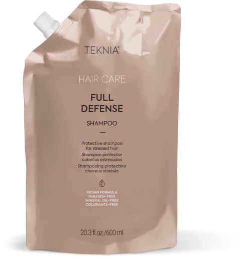 Soft pink shampoo refill pouch with text about full defense hair care, free from parabens and colorants, 600 ml.