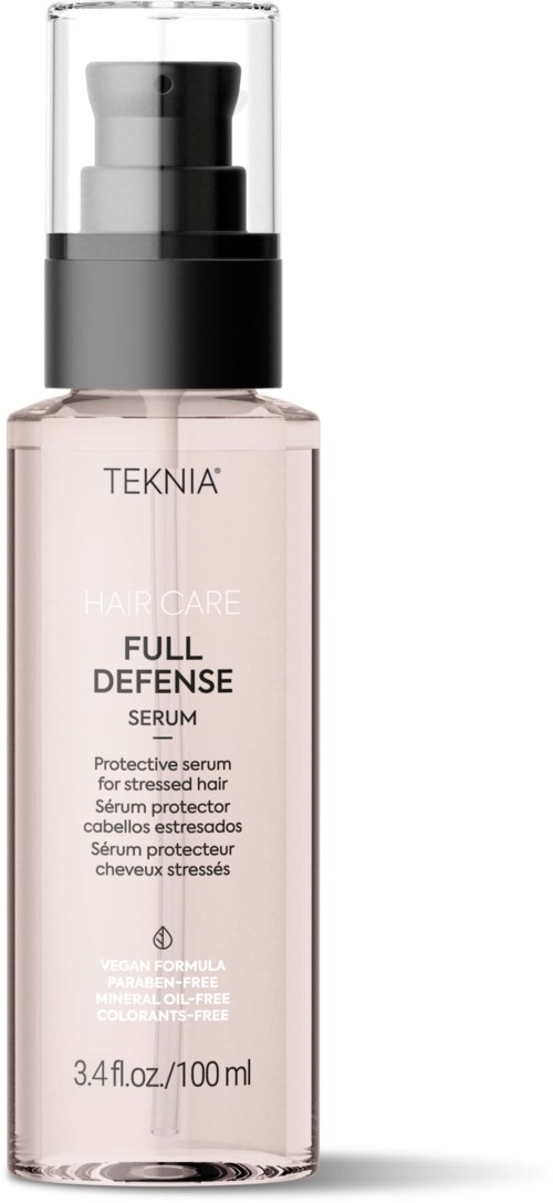 Läpinäkyvä pullo, jossa musta kansi ja pumppu, nimeltä 'Teknia Full Defense Serum' stressaantuneen hiuksen suojaamiseen.
