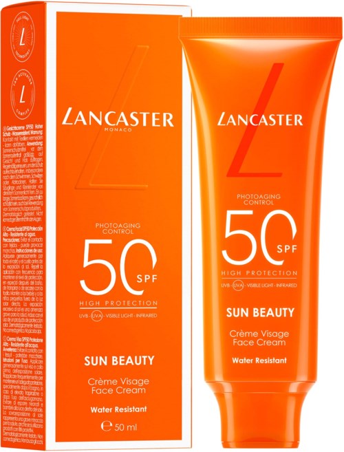 Heloranje tube en doos van Lancaster Sun Beauty gezichtscrème met SPF 50, waterbestendig, voor hoge zonbescherming.