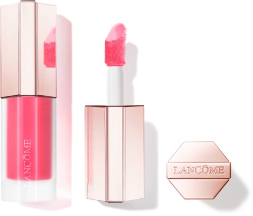 En rosa leppeglossetube, en matchende applikator og en pastellrosa komprimering med 'Lancôme' skrevet på.