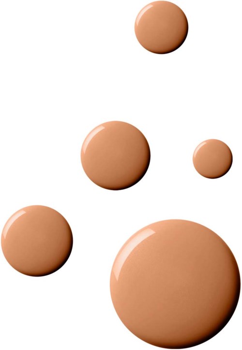 Verschillende beige, glanzende, ronde objecten van verschillende groottes zweven op een witte achtergrond.