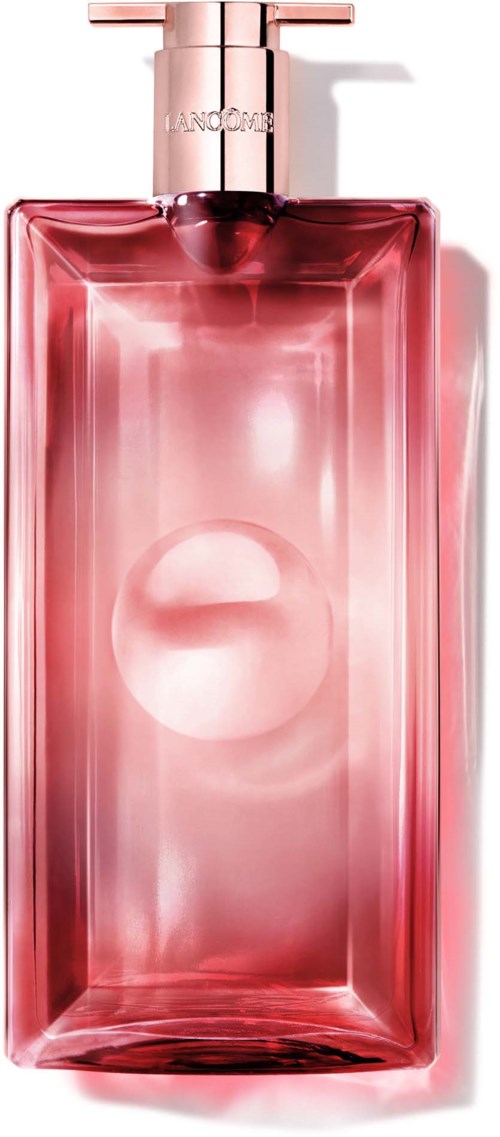 Een roze parfumfles met rechthoekige vorm en een metalen dop. Het is elegant en glanzend.
