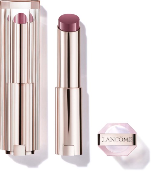 Lancôme huulipuna vaaleanpunaisessa kuoressa ja sopivassa vaaleanpunaisessa sävyssä. Kansi on sijoitettu huulipunan viereen.