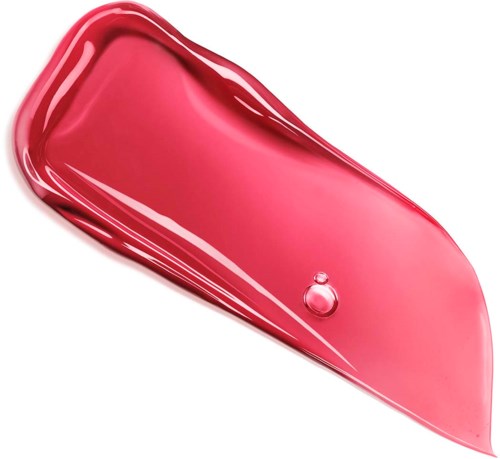 Eine rosa-rote Flüssigkeit mit glänzender Oberfläche ist auf weißem Hintergrund ausgebreitet und zeigt eine glatte, gebogene Form.
