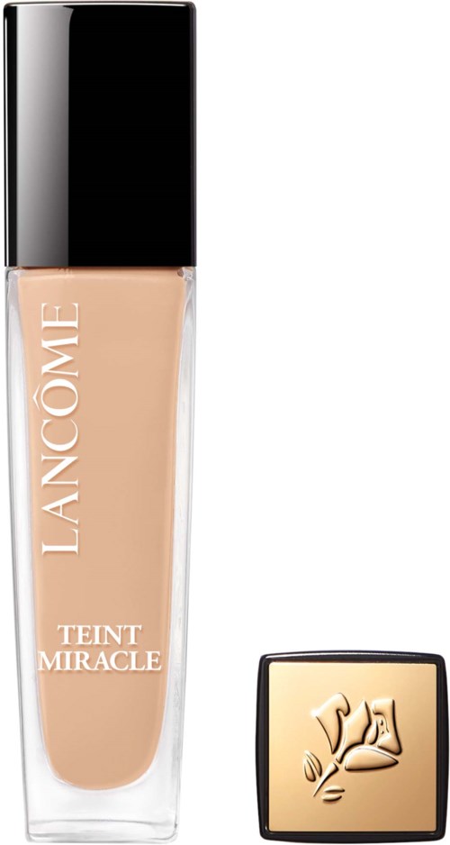 Een fles Lanc6me Teint Miracle foundation met deksel ernaast.