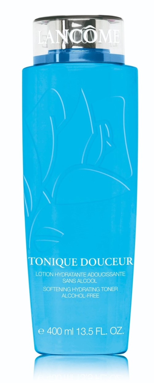 Eine blaue Flasche mit 'Lancôme Tonique Douceur', ein weichmachendes feuchtigkeitsspendendes Toner, alkoholfrei, 400ml.