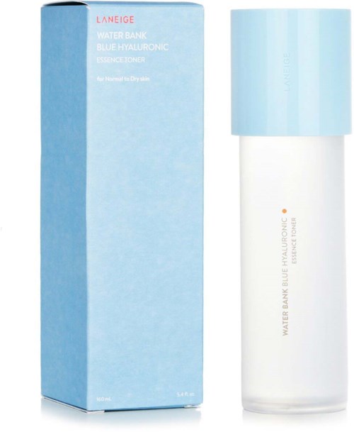 Een huidverzorgingsfles en doos, gelabeld Laneige Water Bank Blue Hyaluronic Essence Toner, in blauw en wit.