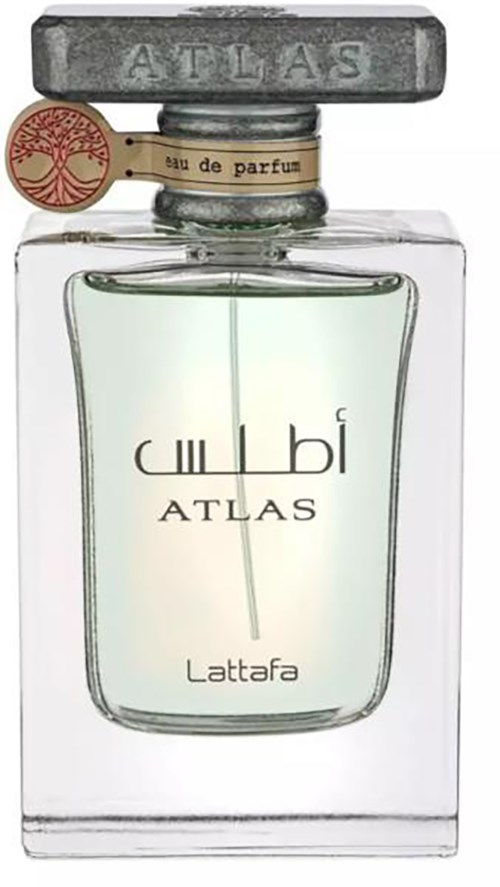 Ein Parfüflasche aus durchsichtigem Glas mit arabischer und englischer Schrift, Metallkappe und Etikett mit 'Lattafa.'
