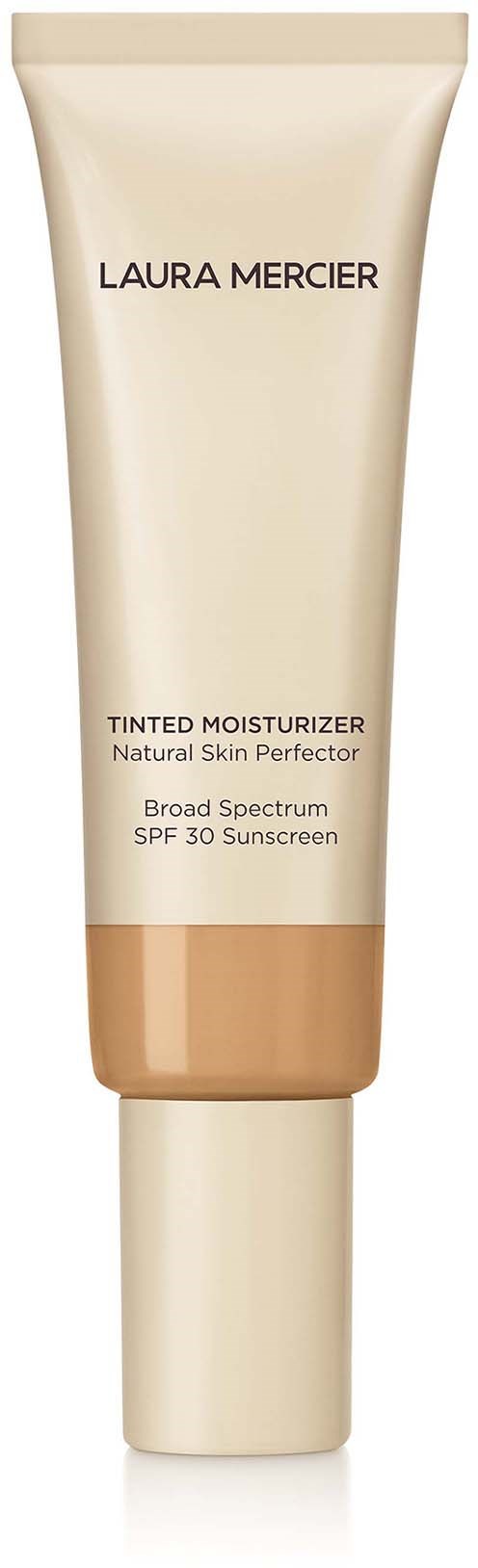 En tub med Laura Mercier färgad fuktighetskräm med SPF 30, naturlig hudfinish, bredspektrum solskydd.