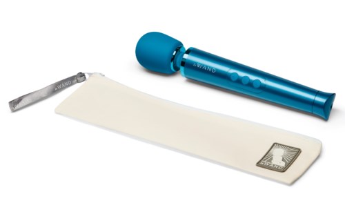 Le Wand Petite Rechargeable Vibrating Massager