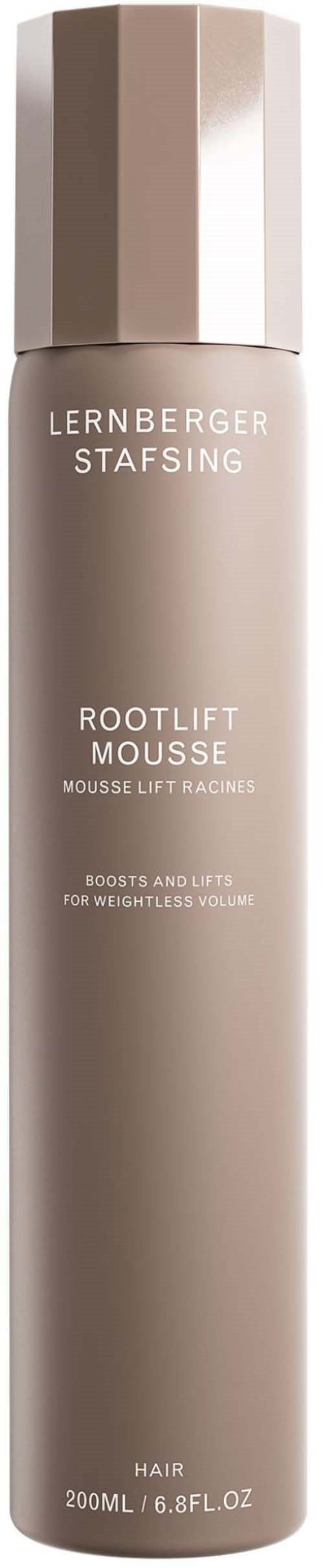 Eine lange, silberne Aluminiumdose mit einem Deckel, beschriftet 'Lernberger Stafsing Rootlift Mousse' für Haare, 200 ml.