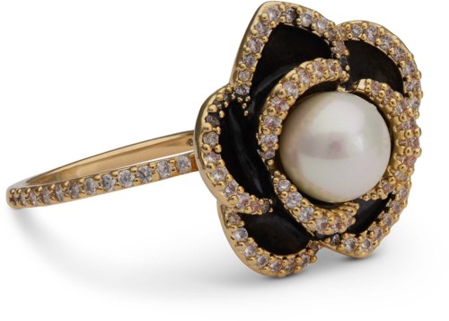 Gold ring with a pearl in the center, surrounded by small diamonds and black details forming a flower shape.