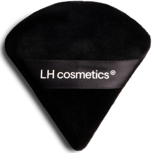 Schwamm mit Aufschrift 'LH cosmetics'.